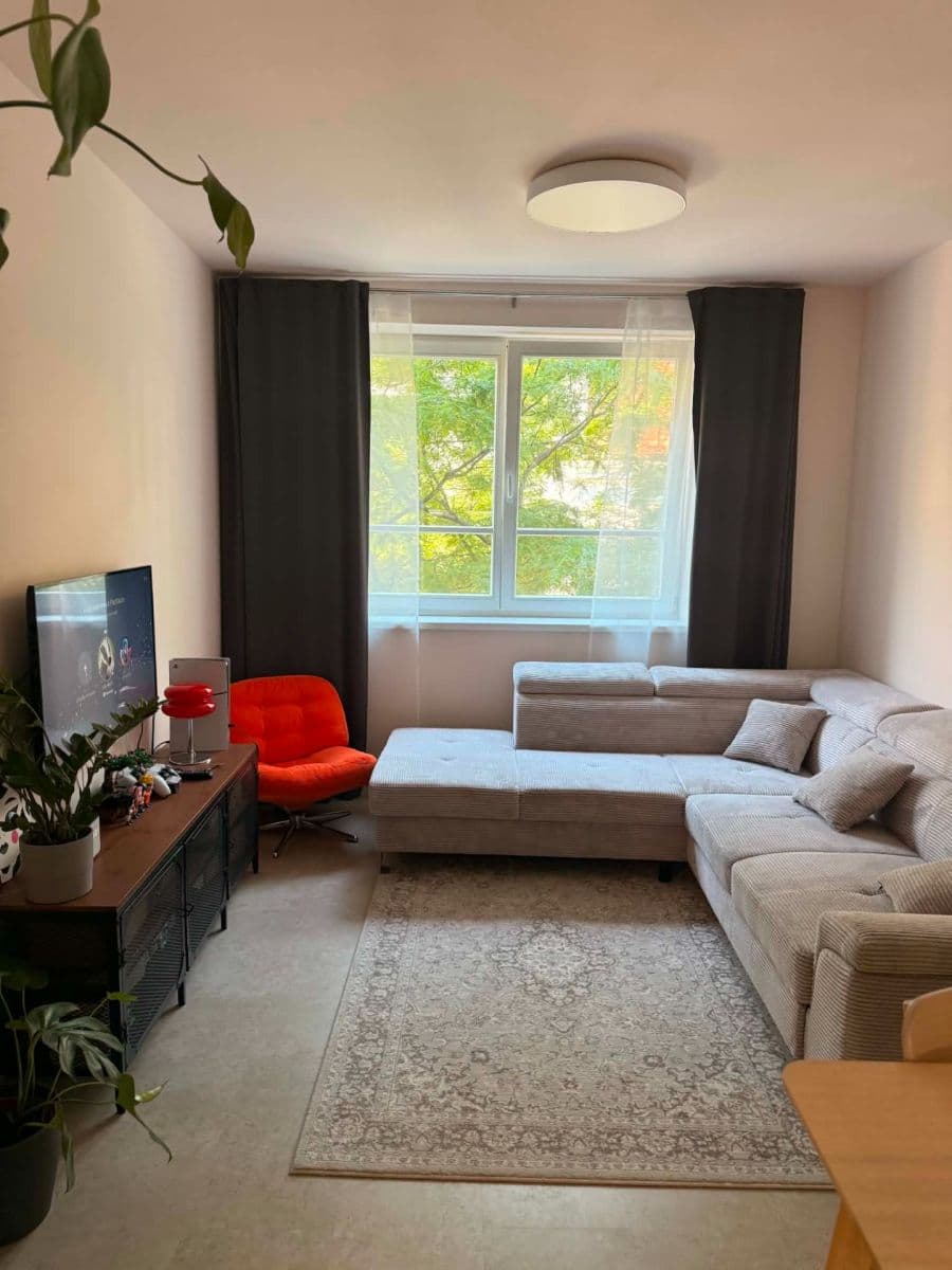 Pronájem bytu 2+kk 53 m², Křižíkova, Praha, Praha Pronájem bytu 2+kk 53 m², Křižíkova, Praha, Praha