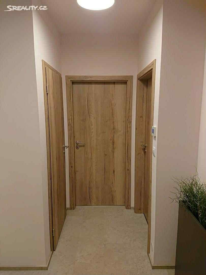 Pronájem bytu 2+kk 53 m², Křižíkova, Praha, Praha Pronájem bytu 2+kk 53 m², Křižíkova, Praha, Praha