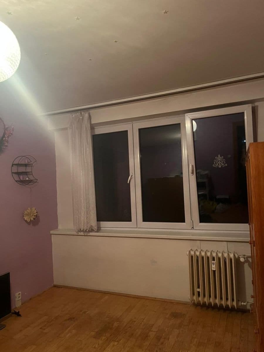 Pronájem bytu 3+1 74 m², Puklicova, České Budějovice, Jihočeský kraj Pronájem bytu 3+1 74 m², Puklicova, České Budějovice, Jihočeský kraj