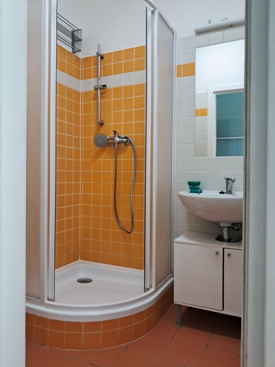 Pronájem bytu 1+kk 36 m², Korycanská, Praha, Praha Pronájem bytu 1+kk 36 m², Korycanská, Praha, Praha