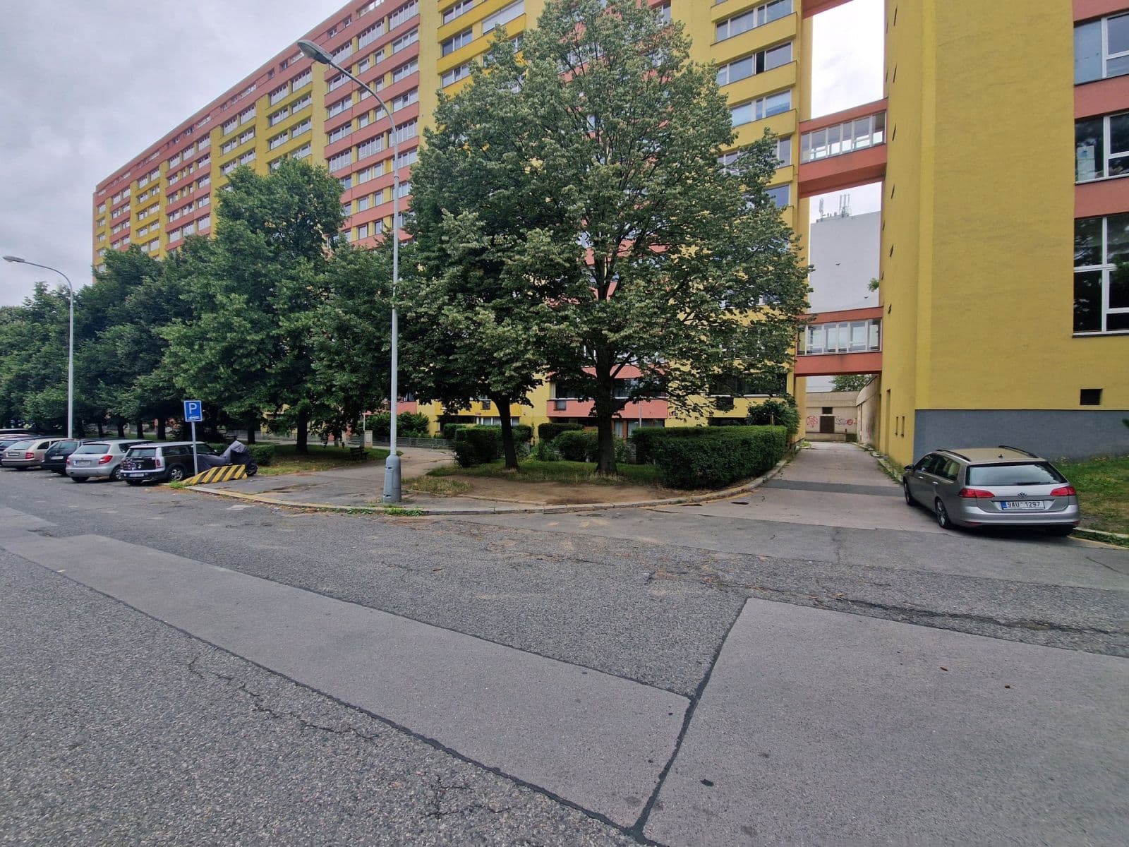 Pronájem bytu 1+kk 40 m², Hlivická, Praha, Praha Pronájem bytu 1+kk 40 m², Hlivická, Praha, Praha
