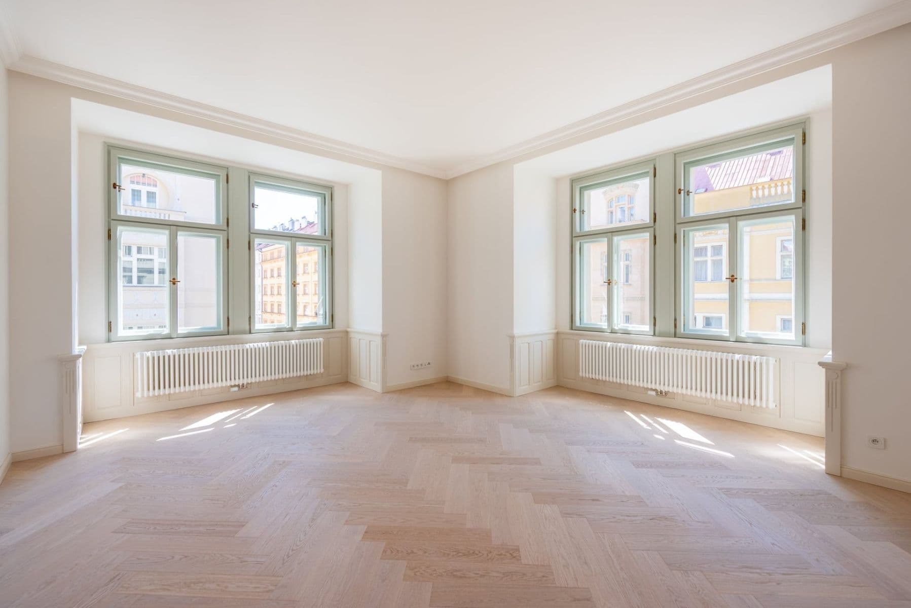 Prodej bytu 3+1 121 m², Polská, Praha, Praha Prodej bytu 3+1 121 m², Polská, Praha, Praha