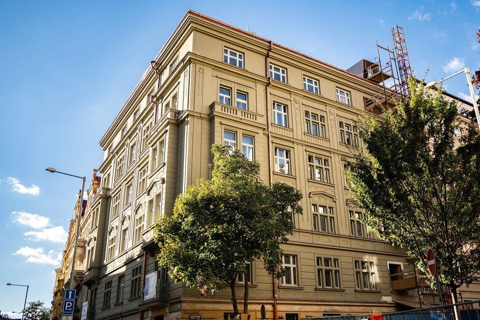 Prodej bytu 2+kk 82 m², Polská, Praha, Praha Prodej bytu 2+kk 82 m², Polská, Praha, Praha