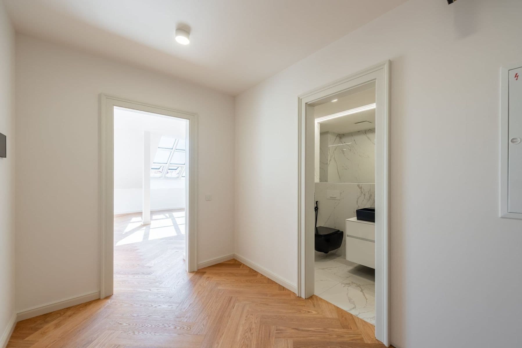Prodej bytu 2+kk 82 m², Polská, Praha, Praha Prodej bytu 2+kk 82 m², Polská, Praha, Praha