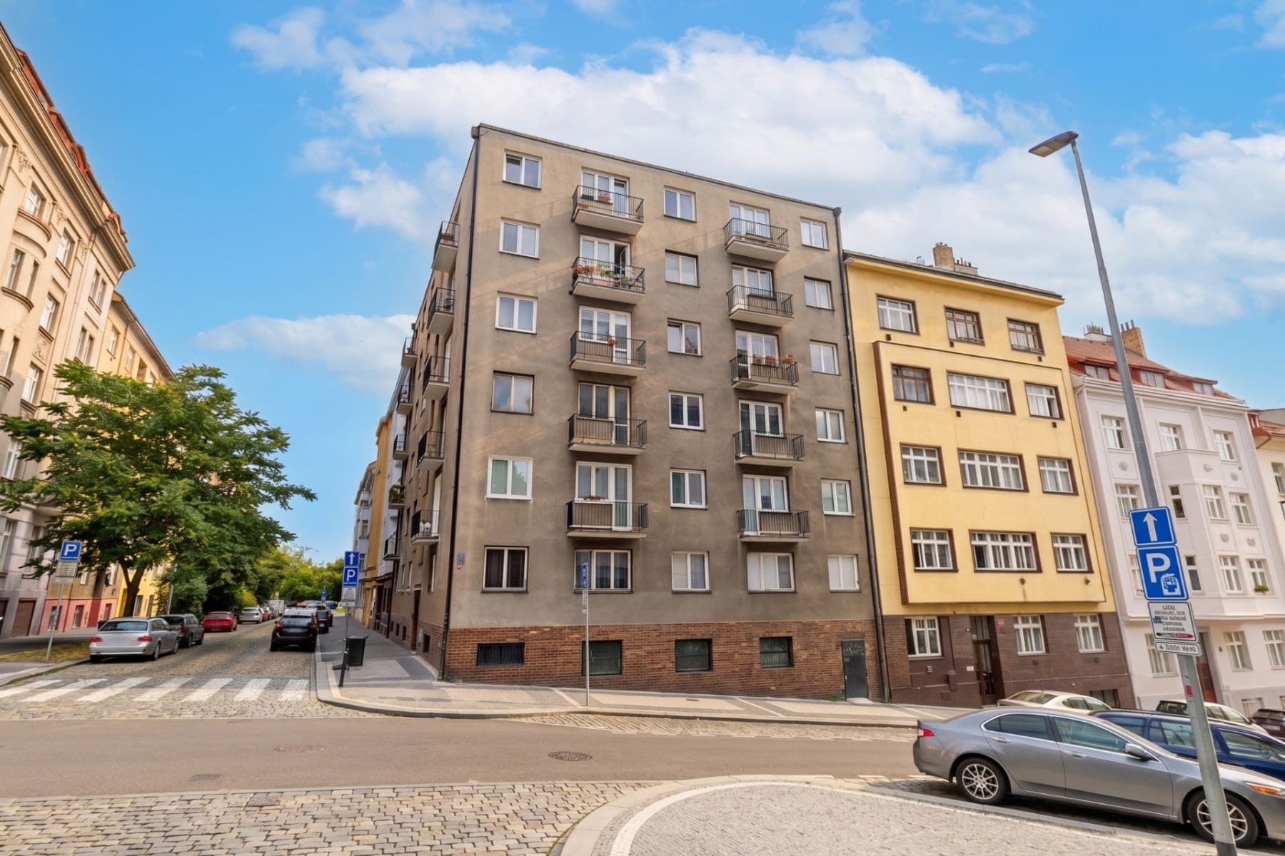 Prodej bytu 3+kk 74 m², Madridská, Praha, Praha Prodej bytu 3+kk 74 m², Madridská, Praha, Praha