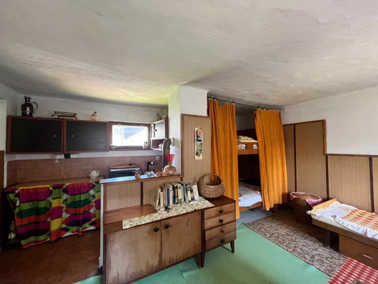 Prodej chaty, chalupy 38 m², pozemek 640 m², Chotěboř, Kraj Vysočina Prodej chaty, chalupy 38 m², pozemek 640 m², Chotěboř, Kraj Vysočina