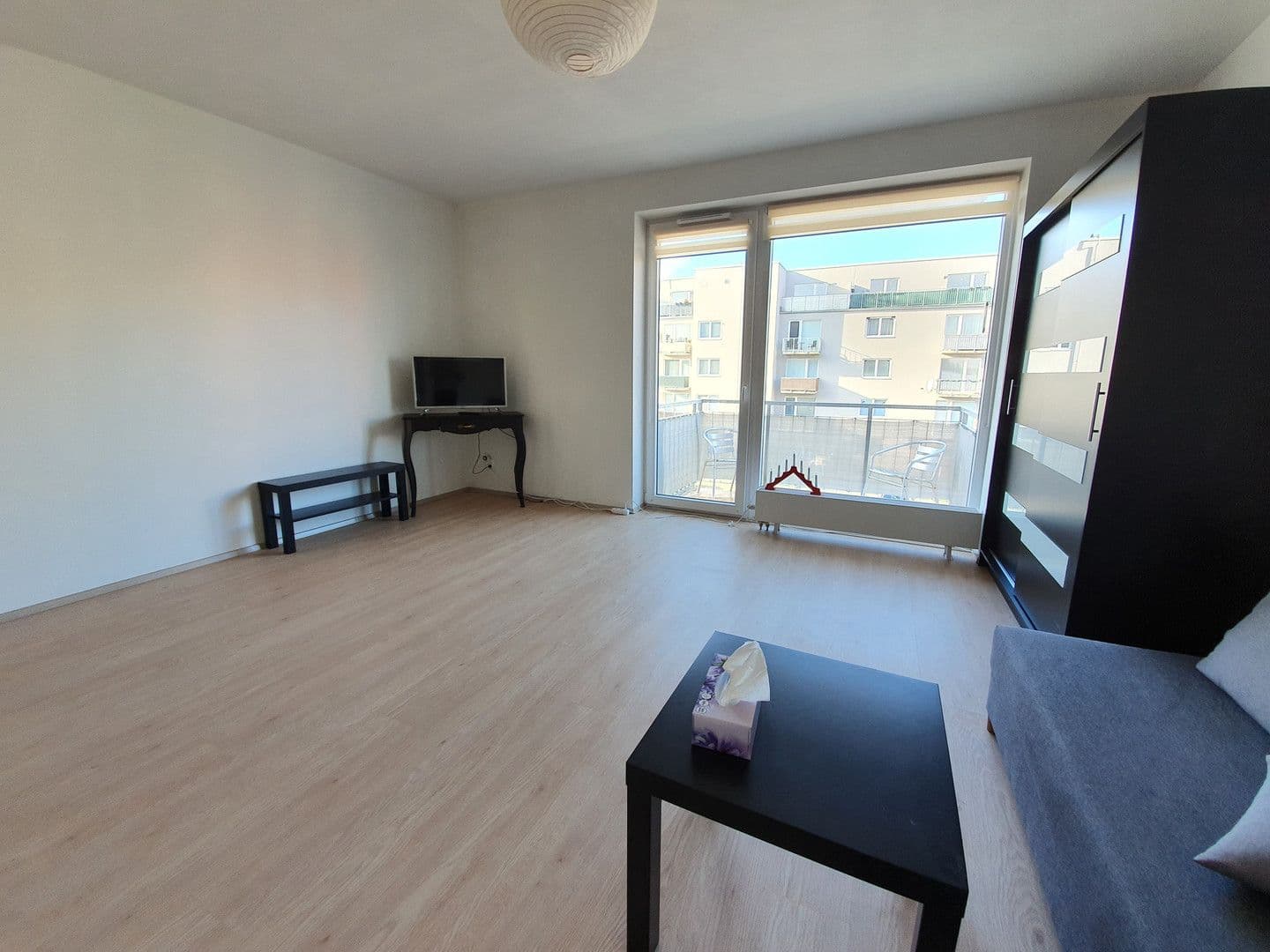 Pronájem bytu 32 m², Ječná, Hostivice, Středočeský kraj Pronájem bytu 32 m², Ječná, Hostivice, Středočeský kraj