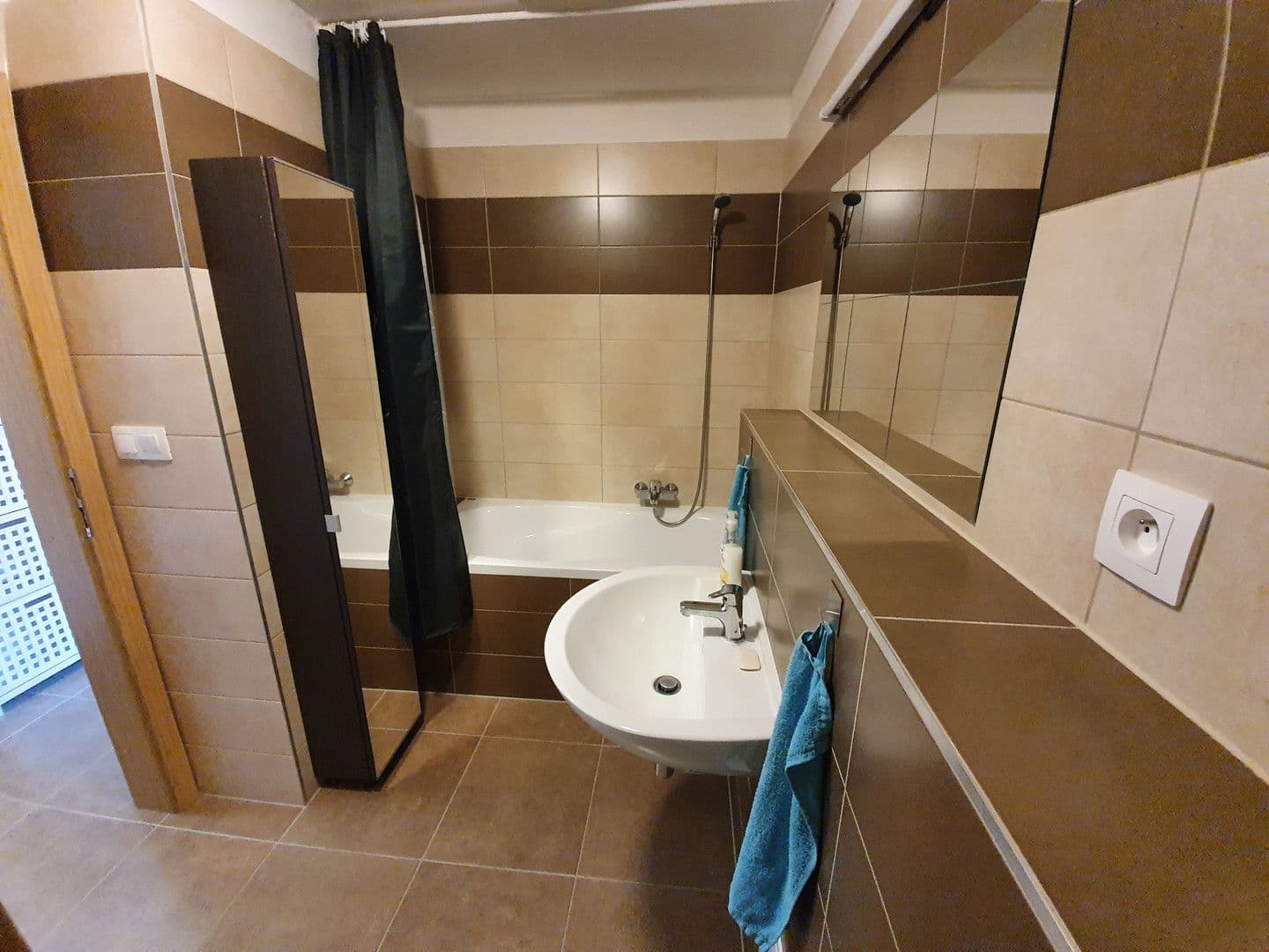 Pronájem bytu 32 m², Ječná, Hostivice, Středočeský kraj Pronájem bytu 32 m², Ječná, Hostivice, Středočeský kraj