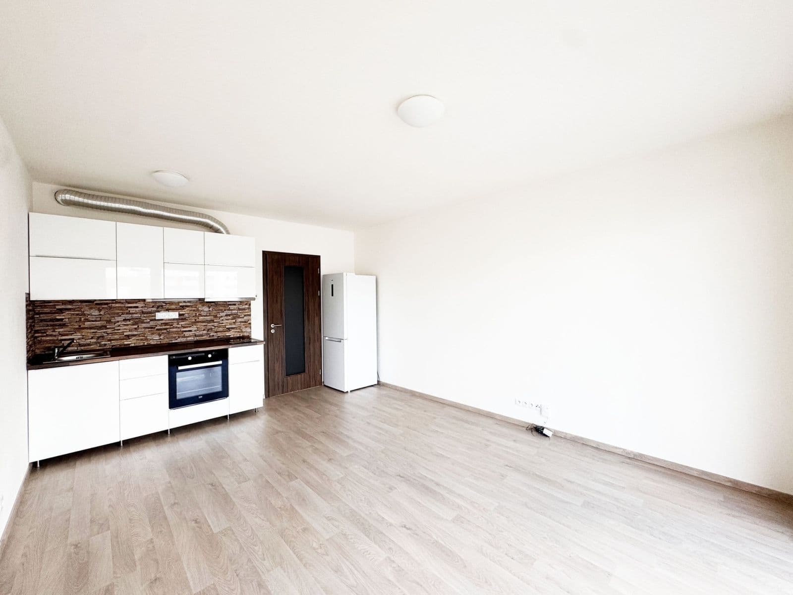 Pronájem bytu 1+kk 31 m², Mantovská, Praha, Praha Pronájem bytu 1+kk 31 m², Mantovská, Praha, Praha