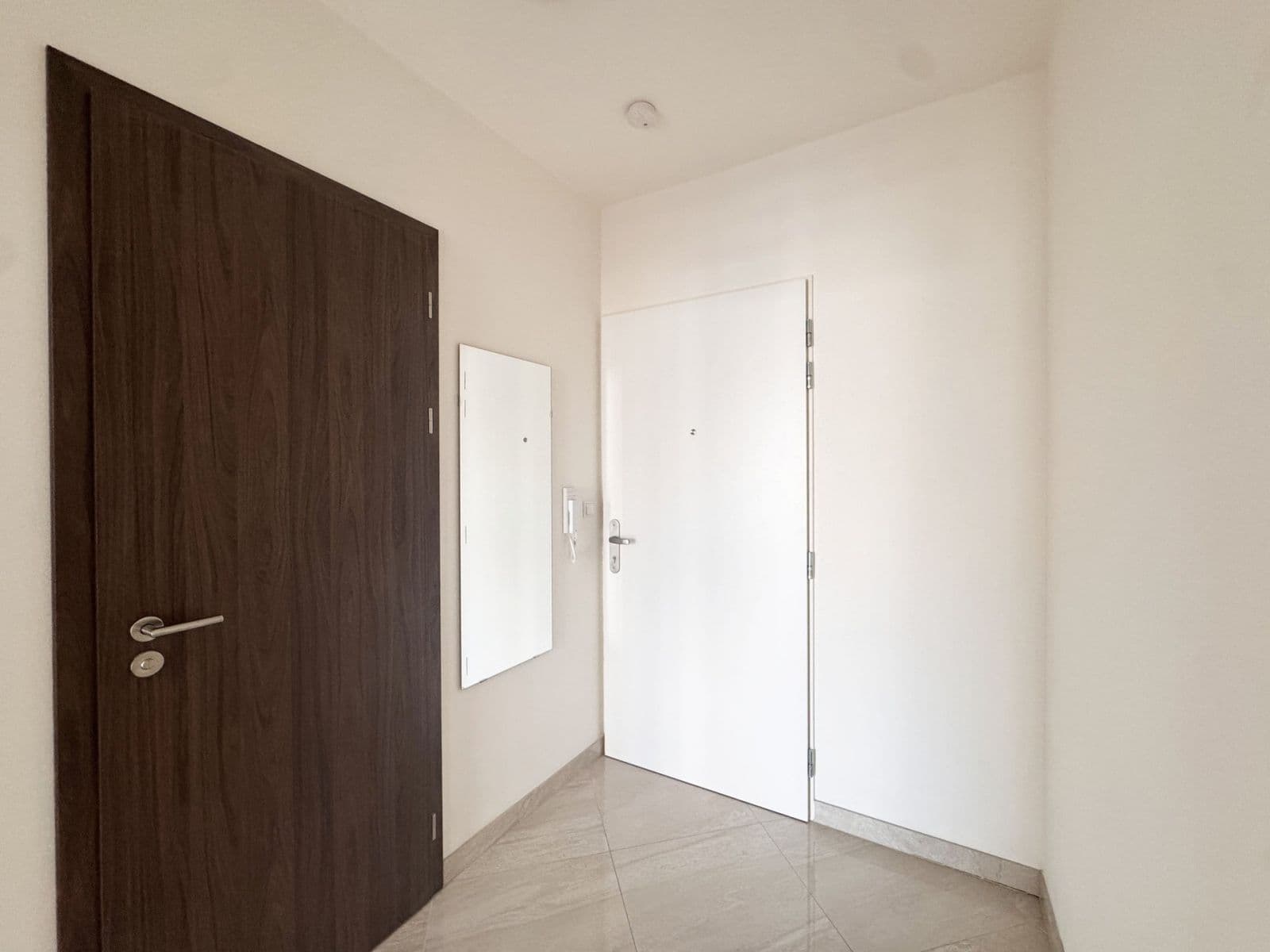 Pronájem bytu 1+kk 31 m², Mantovská, Praha, Praha Pronájem bytu 1+kk 31 m², Mantovská, Praha, Praha