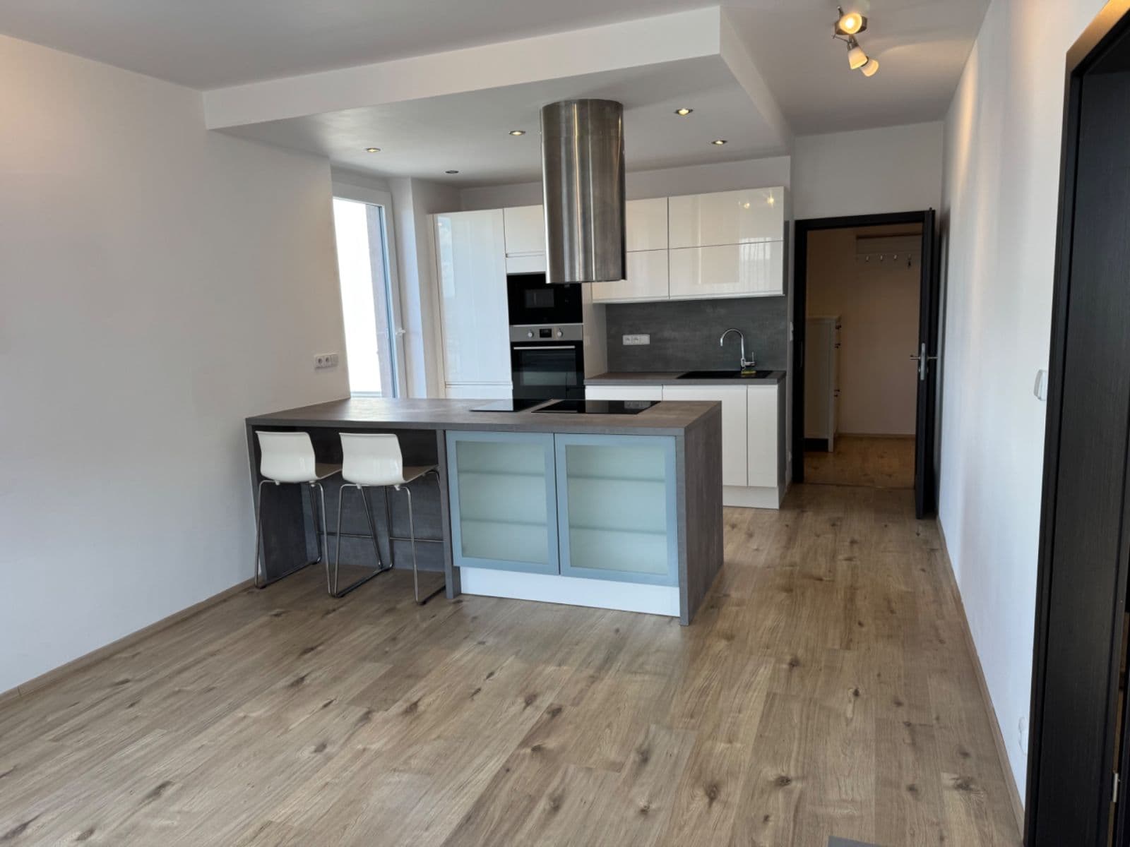 Prodej bytu 2+kk 56 m², Honzíkova, Praha, Praha Prodej bytu 2+kk 56 m², Honzíkova, Praha, Praha