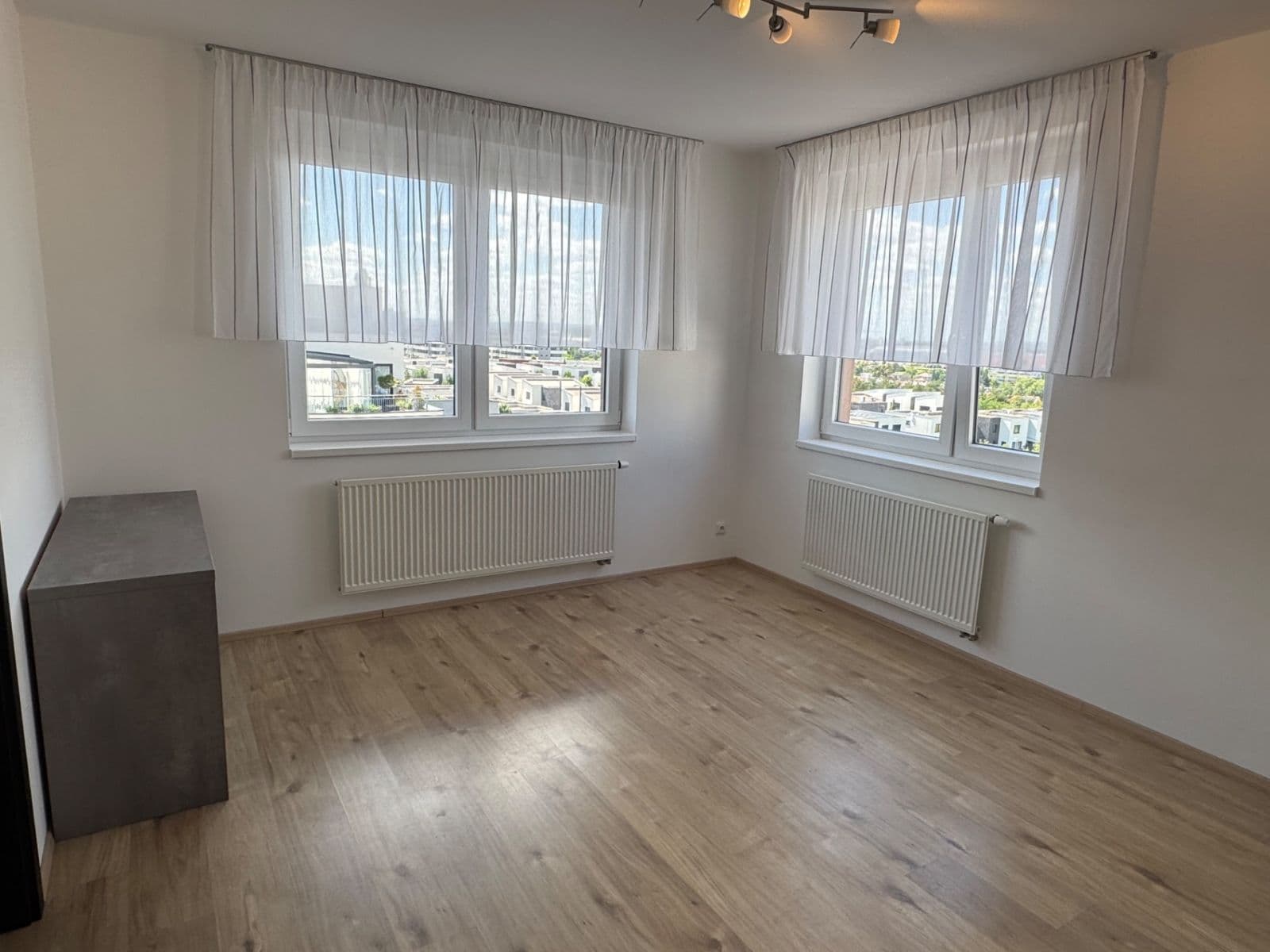 Prodej bytu 2+kk 56 m², Honzíkova, Praha, Praha Prodej bytu 2+kk 56 m², Honzíkova, Praha, Praha