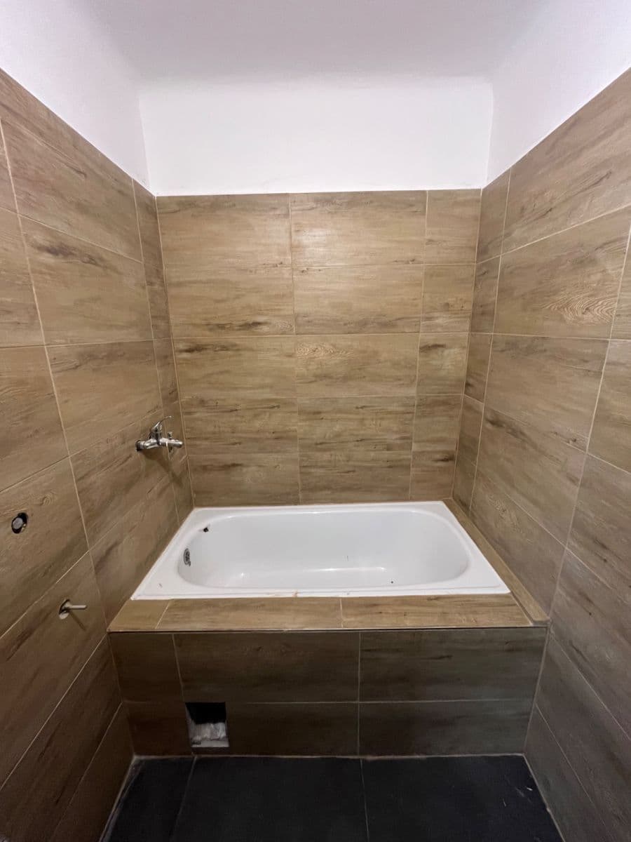 Prodej bytu 3+kk 77 m², Čankovice, Pardubický kraj Prodej bytu 3+kk 77 m², Čankovice, Pardubický kraj