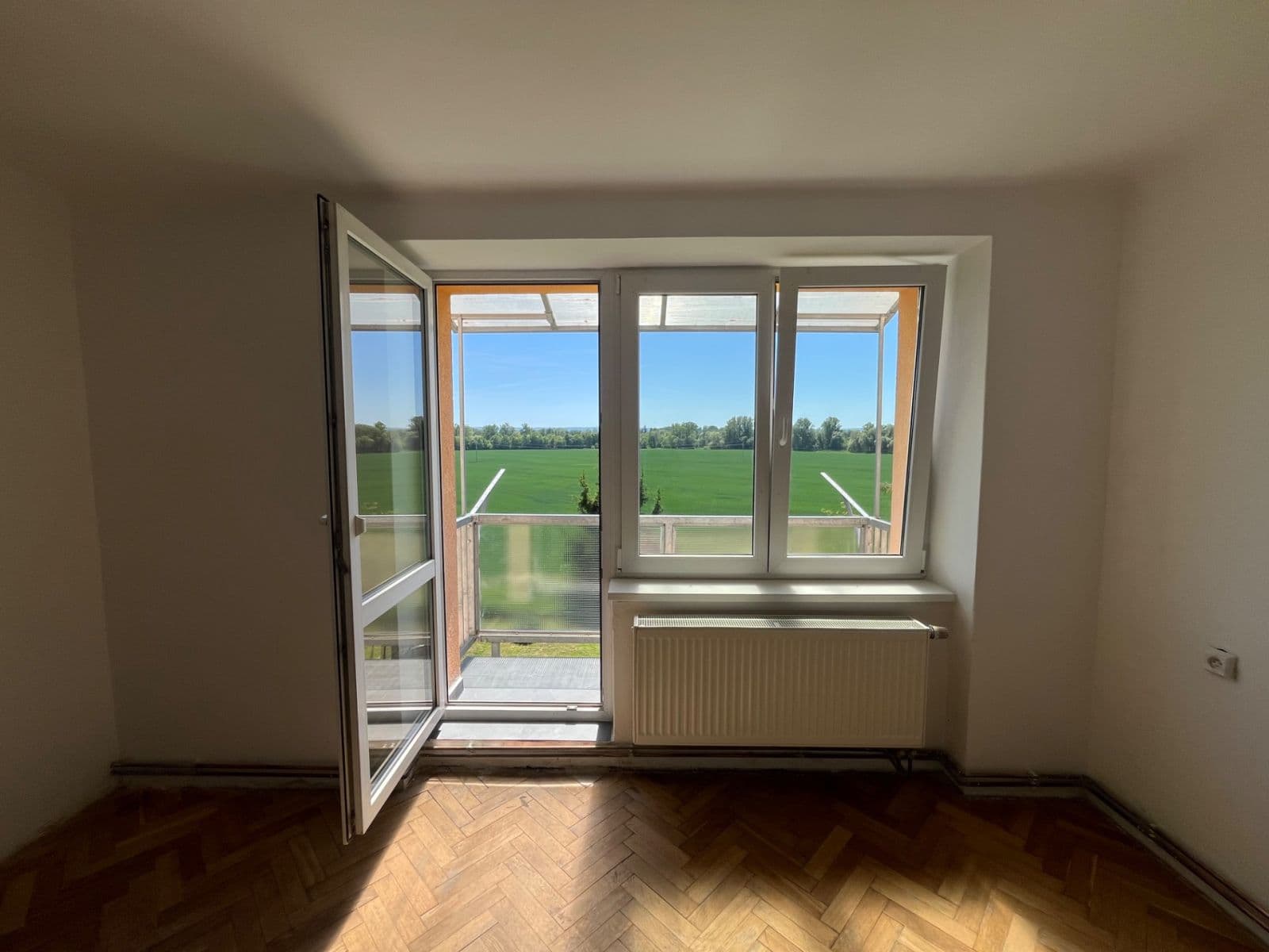 Prodej bytu 3+kk 77 m², Čankovice, Pardubický kraj Prodej bytu 3+kk 77 m², Čankovice, Pardubický kraj