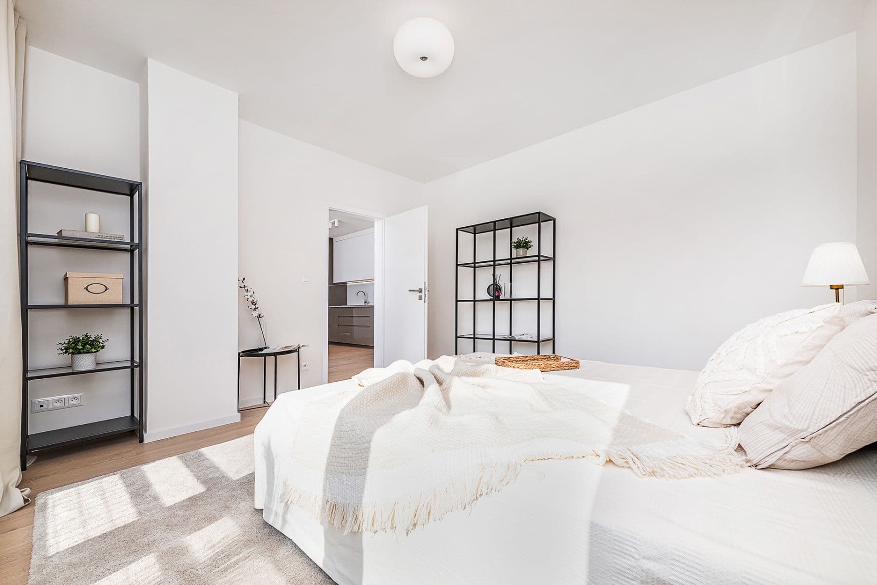 Prodej bytu 3+kk 87 m², Komunardů, Praha, Praha Prodej bytu 3+kk 87 m², Komunardů, Praha, Praha
