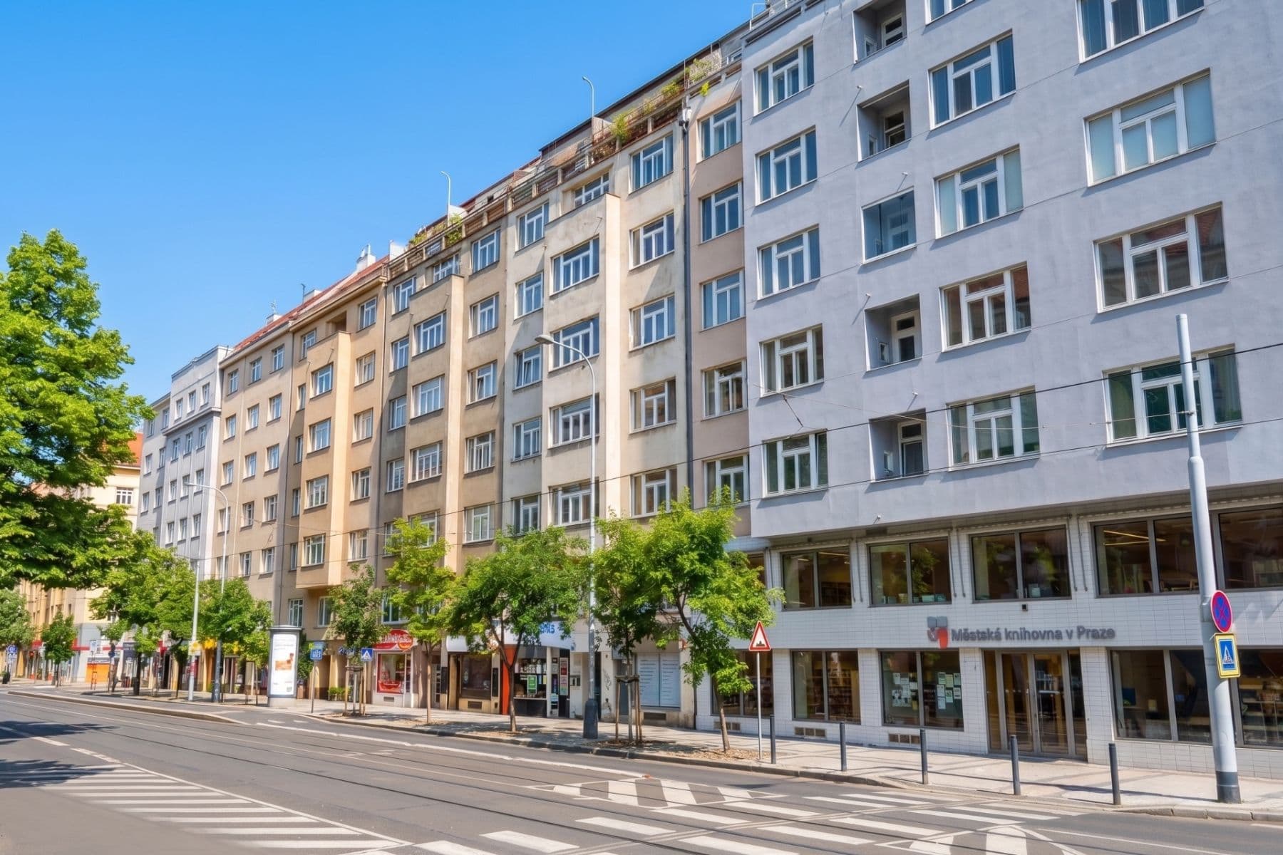 Prodej bytu 3+kk 87 m², Komunardů, Praha, Praha Prodej bytu 3+kk 87 m², Komunardů, Praha, Praha