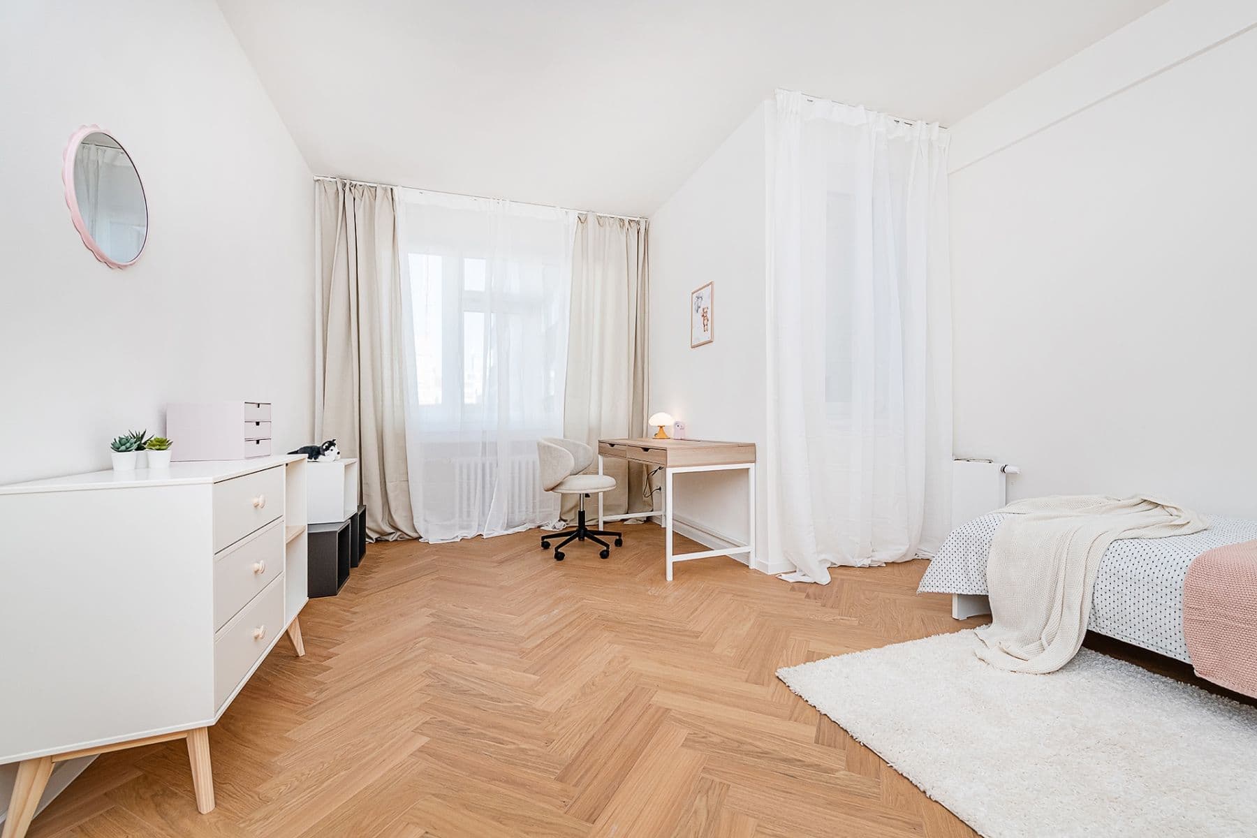 Prodej bytu 3+kk 90 m², Komunardů, Praha, Praha Prodej bytu 3+kk 90 m², Komunardů, Praha, Praha