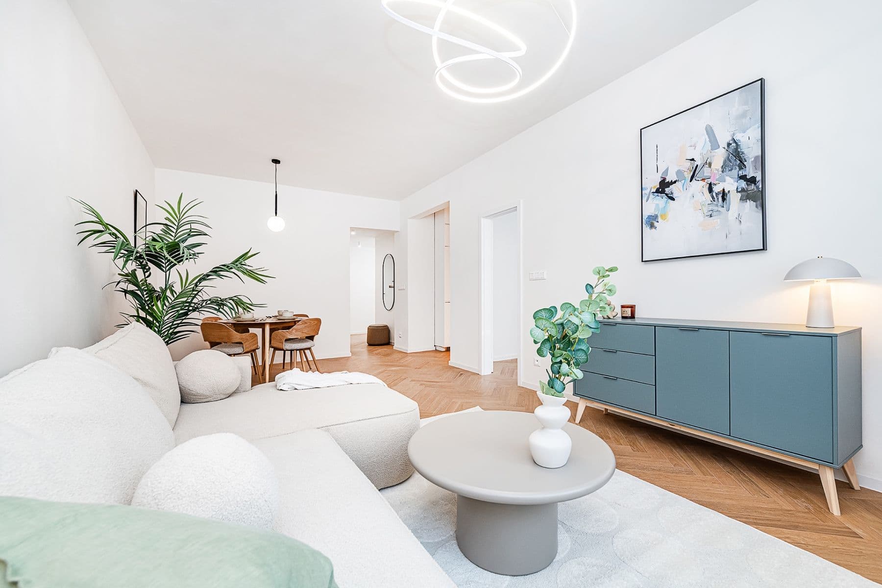 Prodej bytu 3+kk 90 m², Komunardů, Praha, Praha Prodej bytu 3+kk 90 m², Komunardů, Praha, Praha