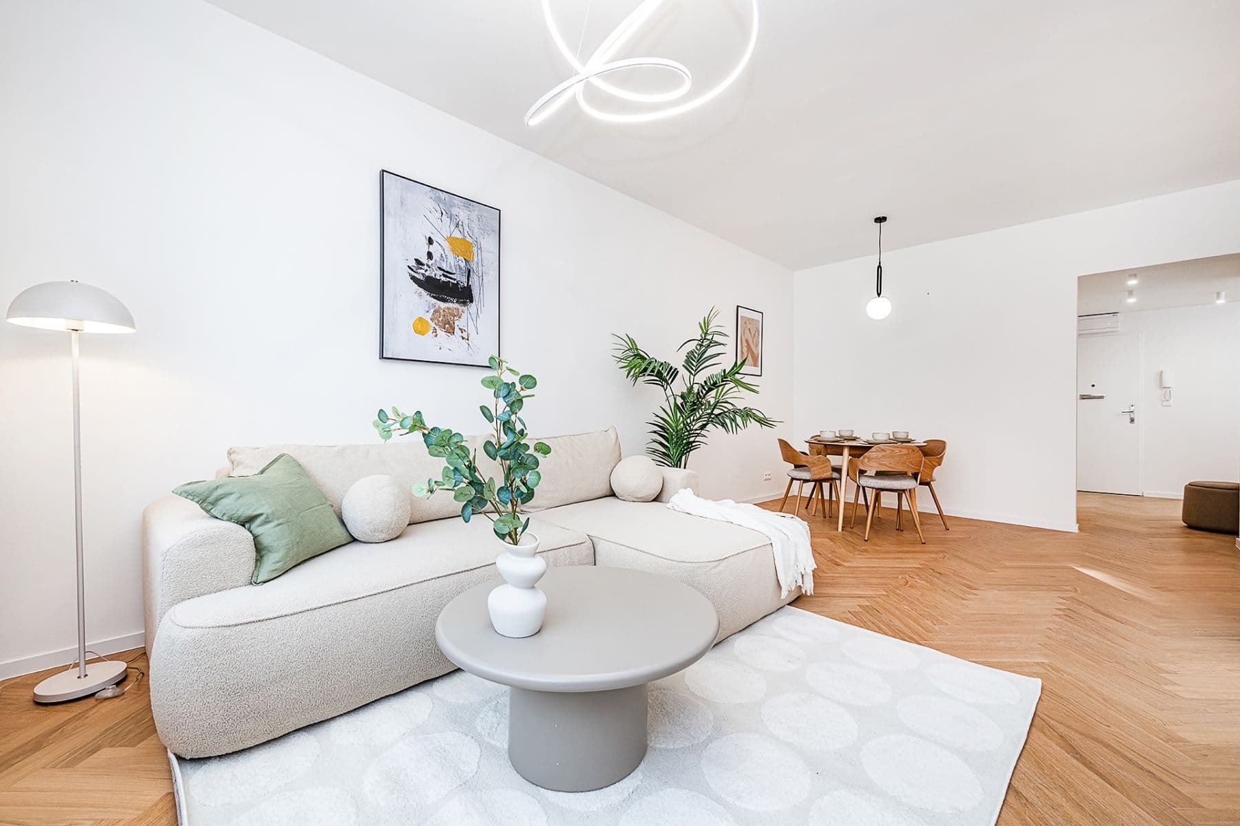 Prodej bytu 3+kk 90 m², Komunardů, Praha, Praha Prodej bytu 3+kk 90 m², Komunardů, Praha, Praha