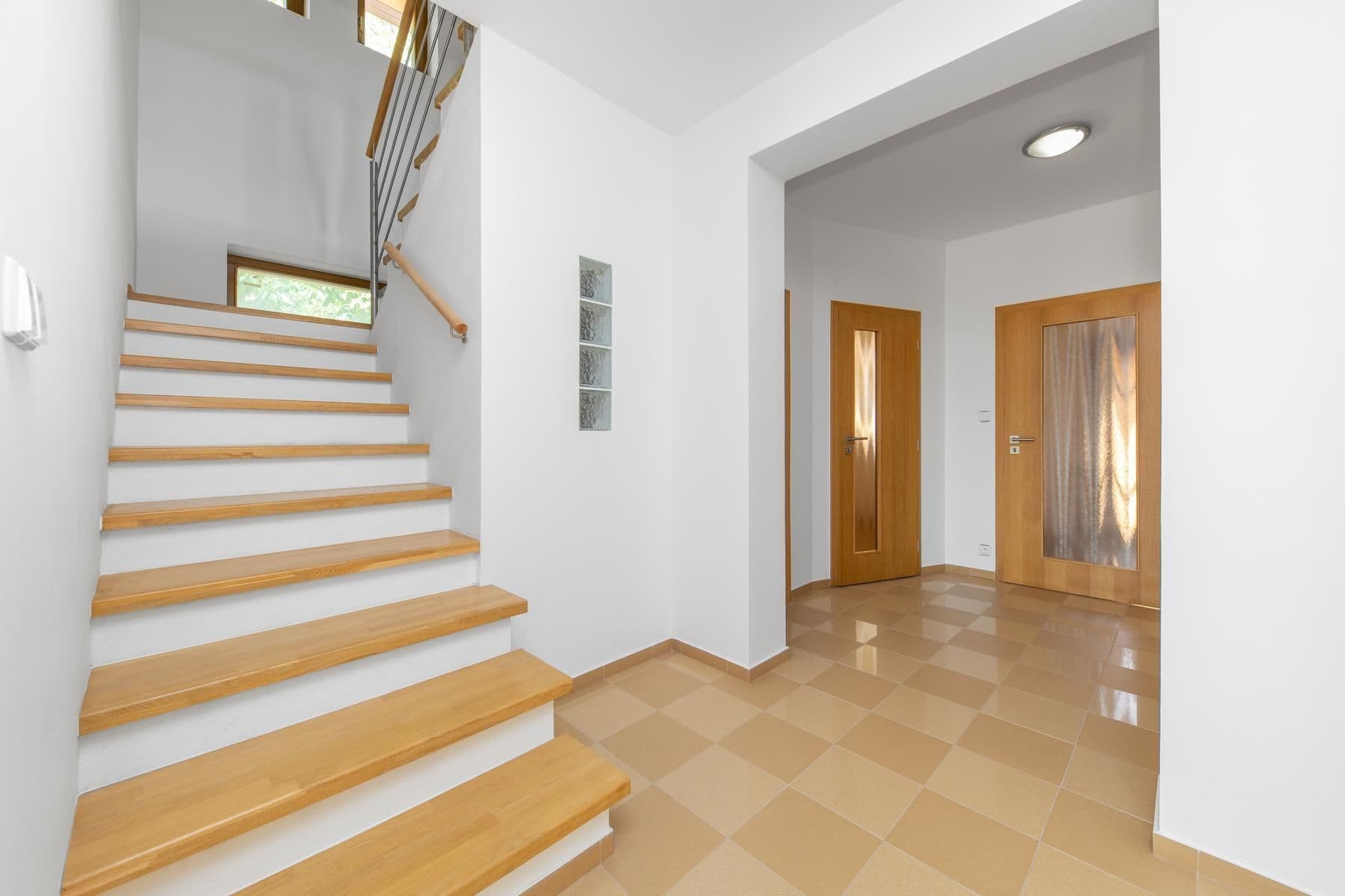 Prodej domu 178 m², pozemek 740 m², Ke Vsisku, Velký Týnec, Olomoucký kraj Prodej domu 178 m², pozemek 740 m², Ke Vsisku, Velký Týnec, Olomoucký kraj