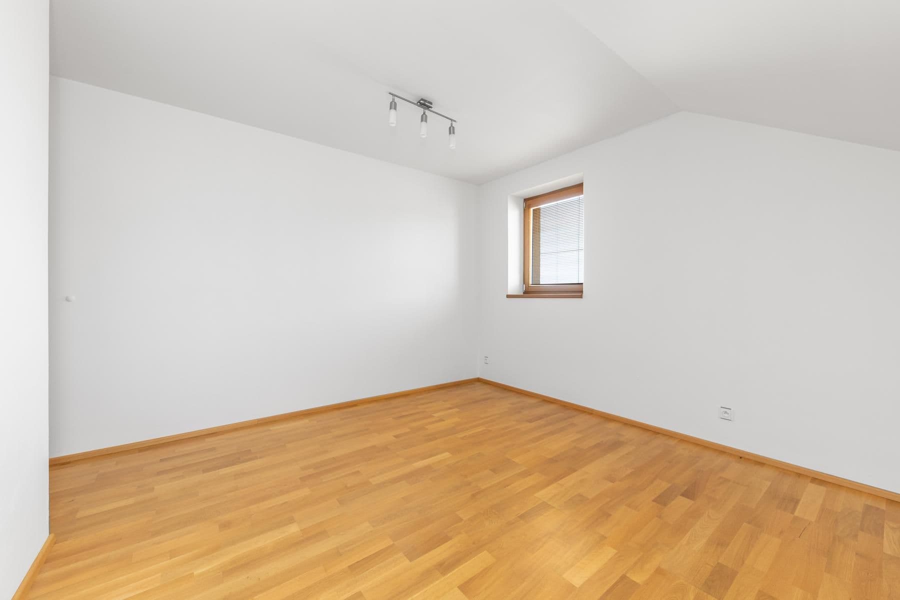 Prodej domu 178 m², pozemek 740 m², Ke Vsisku, Velký Týnec, Olomoucký kraj Prodej domu 178 m², pozemek 740 m², Ke Vsisku, Velký Týnec, Olomoucký kraj