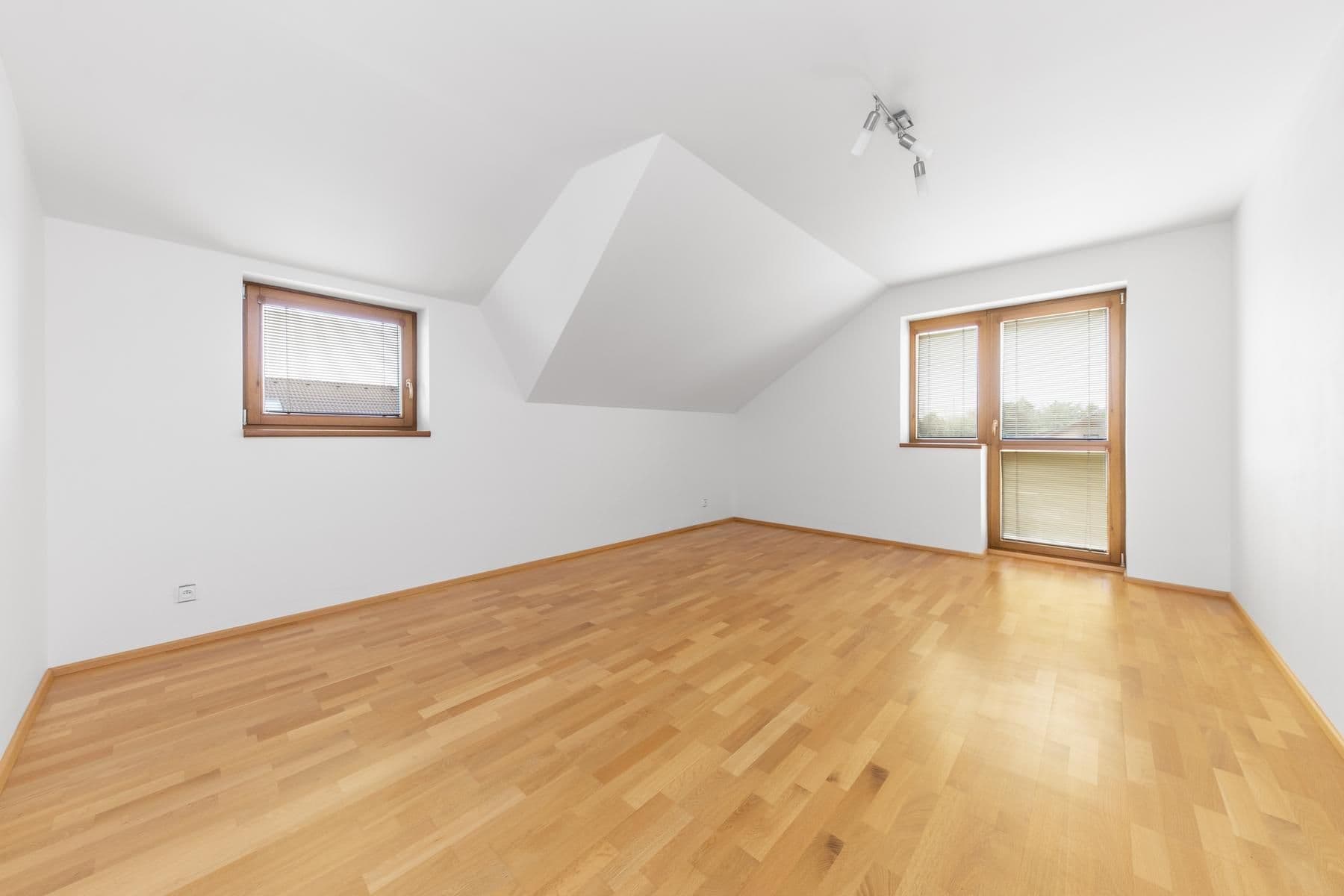 Prodej domu 178 m², pozemek 740 m², Ke Vsisku, Velký Týnec, Olomoucký kraj Prodej domu 178 m², pozemek 740 m², Ke Vsisku, Velký Týnec, Olomoucký kraj