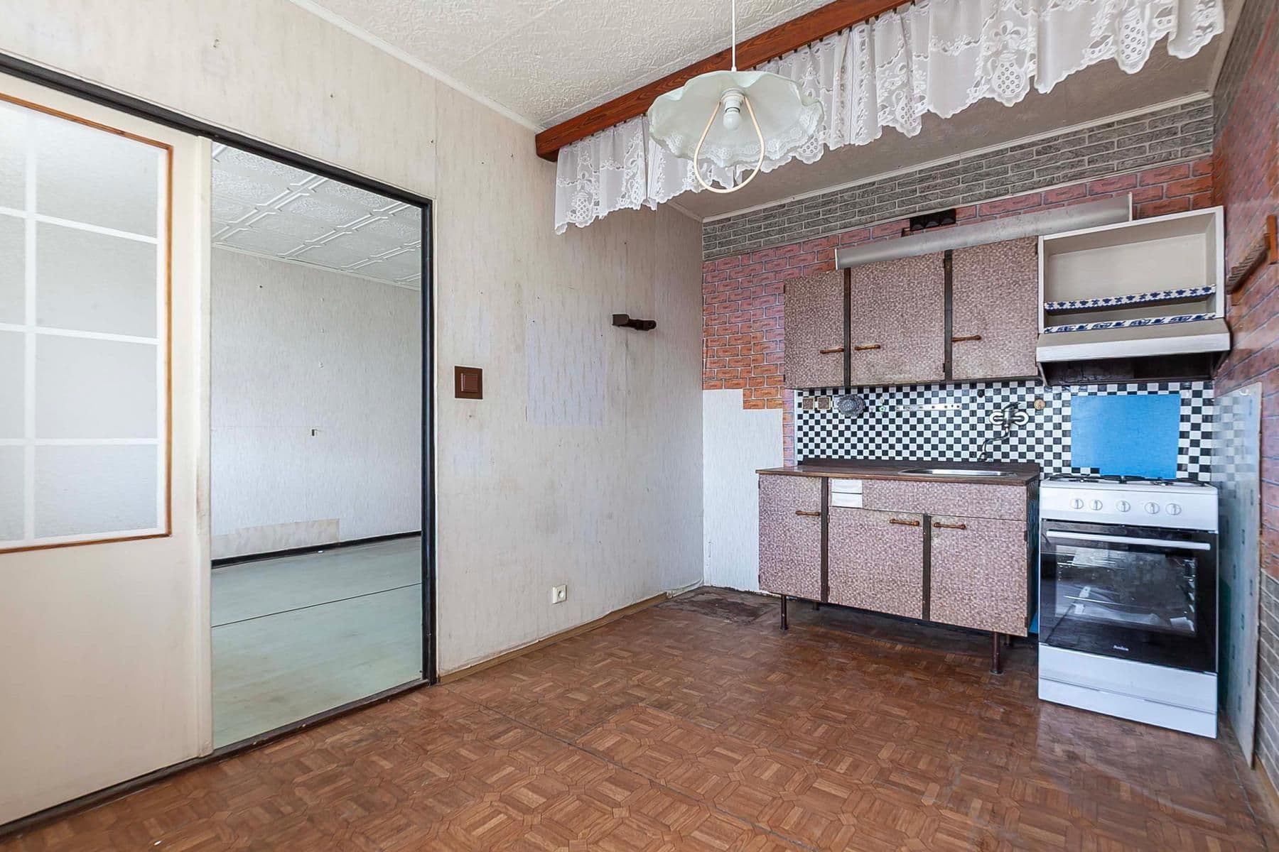 Prodej bytu 3+1 60 m², Vodárenská, Kladno, Středočeský kraj Prodej bytu 3+1 60 m², Vodárenská, Kladno, Středočeský kraj