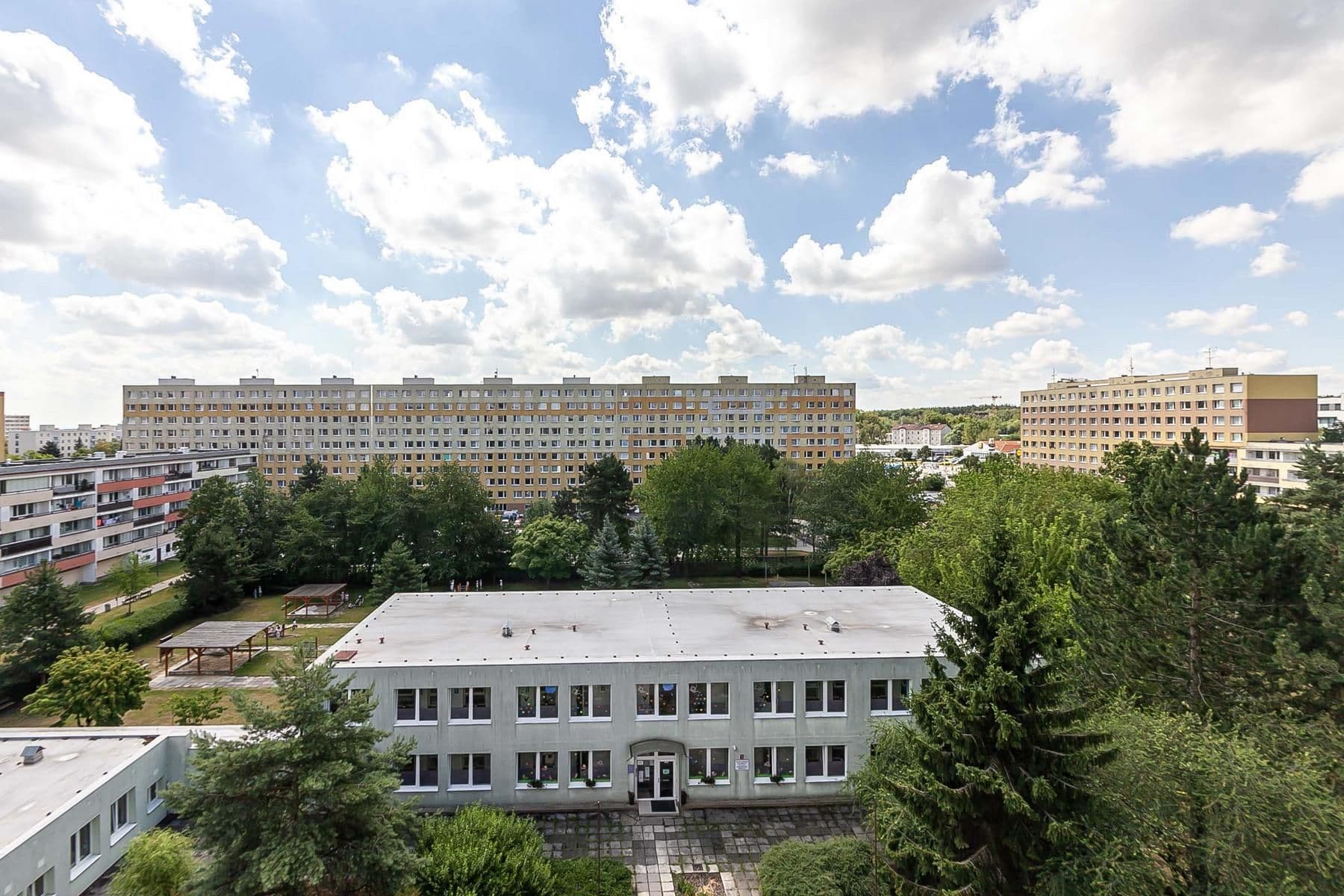 Prodej bytu 3+1 60 m², Vodárenská, Kladno, Středočeský kraj Prodej bytu 3+1 60 m², Vodárenská, Kladno, Středočeský kraj