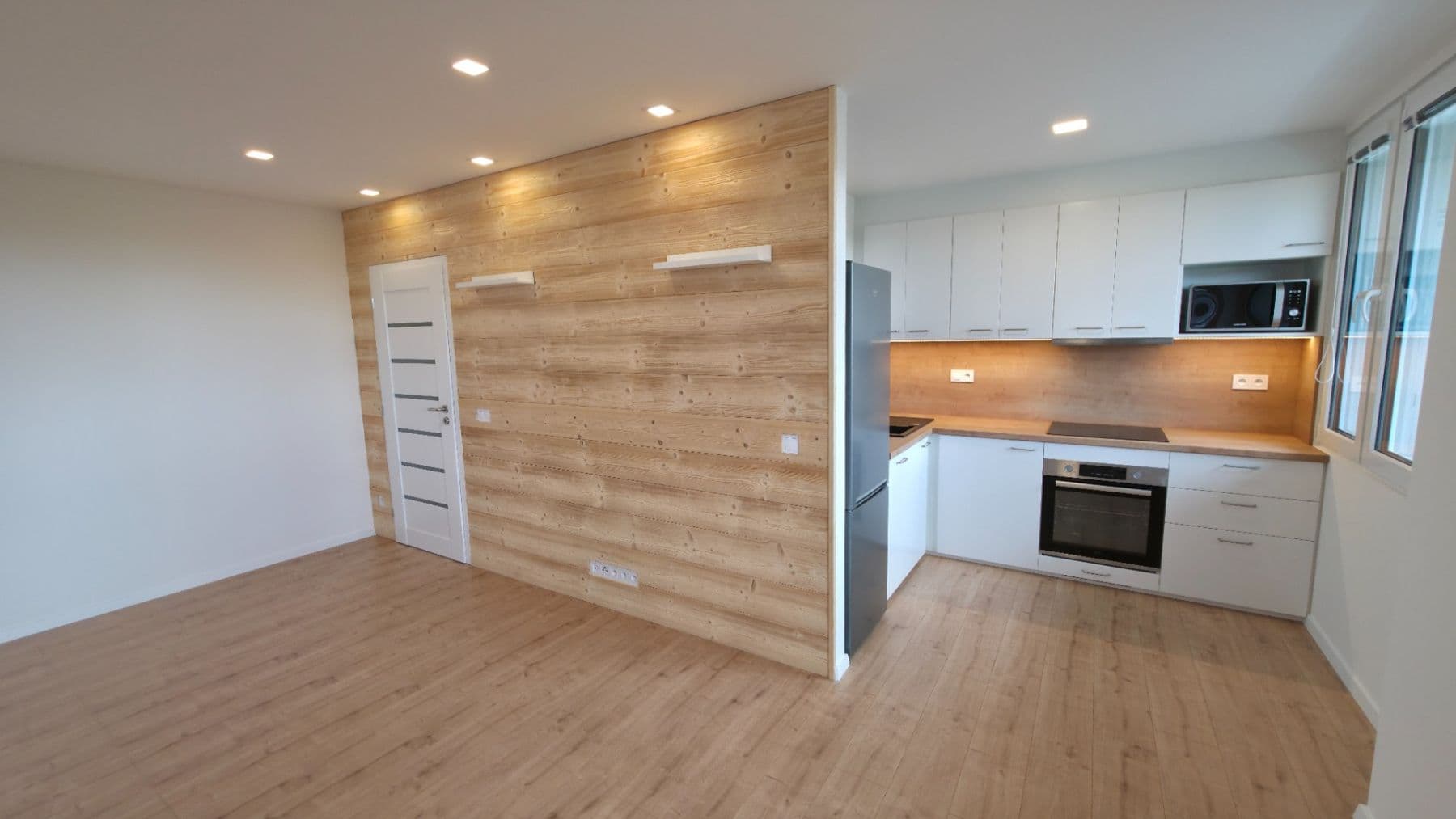 Pronájem bytu 1+kk 34 m², Tomanova, Slaný, Středočeský kraj Pronájem bytu 1+kk 34 m², Tomanova, Slaný, Středočeský kraj