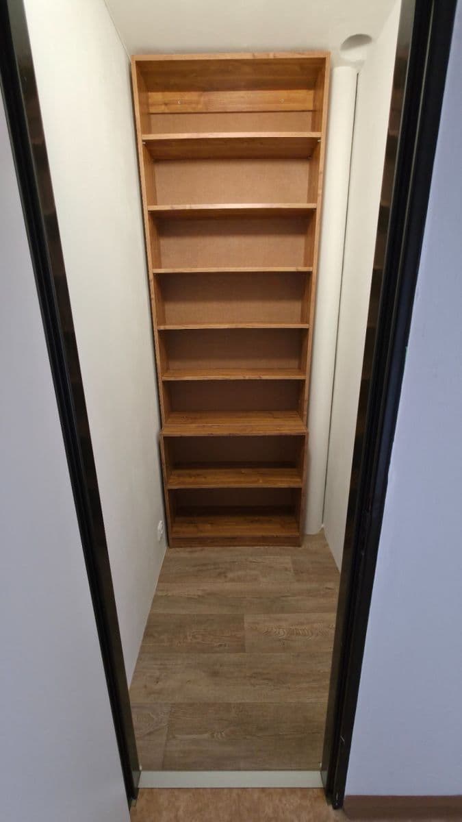 Pronájem bytu 1+kk 34 m², Tomanova, Slaný, Středočeský kraj Pronájem bytu 1+kk 34 m², Tomanova, Slaný, Středočeský kraj