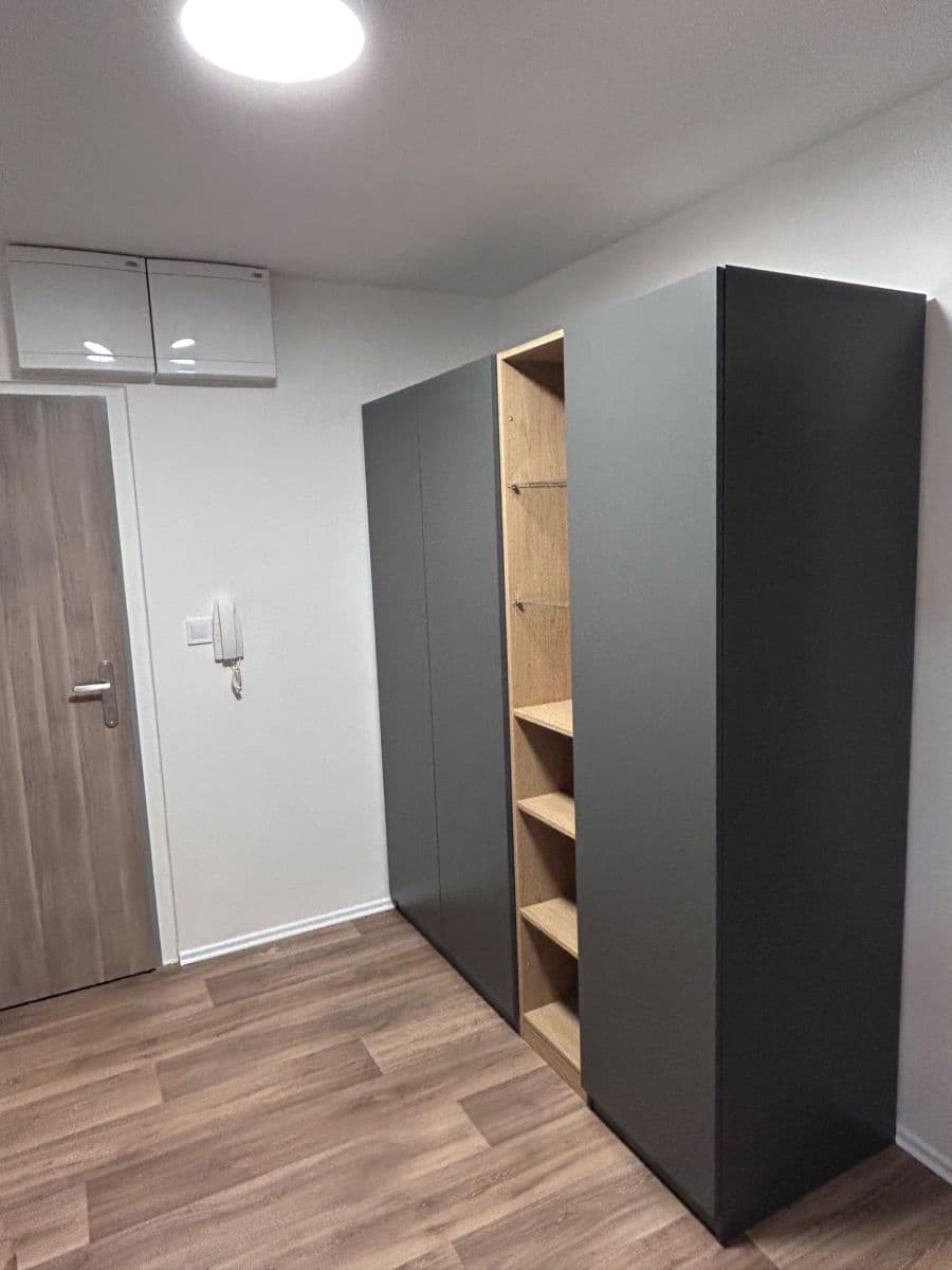Pronájem bytu 3+kk 73 m², Markušova, Praha, Praha Pronájem bytu 3+kk 73 m², Markušova, Praha, Praha