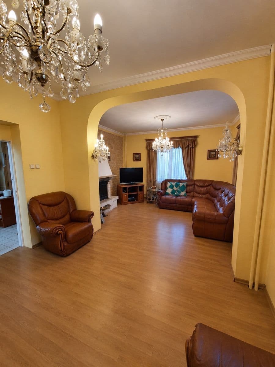 Prodej domu 220 m², pozemek 921 m², Suchdolská, Praha, Praha Prodej domu 220 m², pozemek 921 m², Suchdolská, Praha, Praha