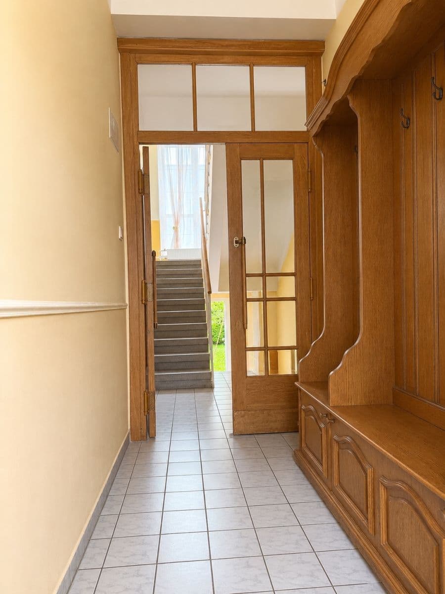 Prodej domu 220 m², pozemek 921 m², Suchdolská, Praha, Praha Prodej domu 220 m², pozemek 921 m², Suchdolská, Praha, Praha
