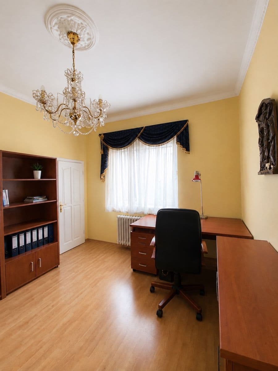 Prodej domu 220 m², pozemek 921 m², Suchdolská, Praha, Praha Prodej domu 220 m², pozemek 921 m², Suchdolská, Praha, Praha
