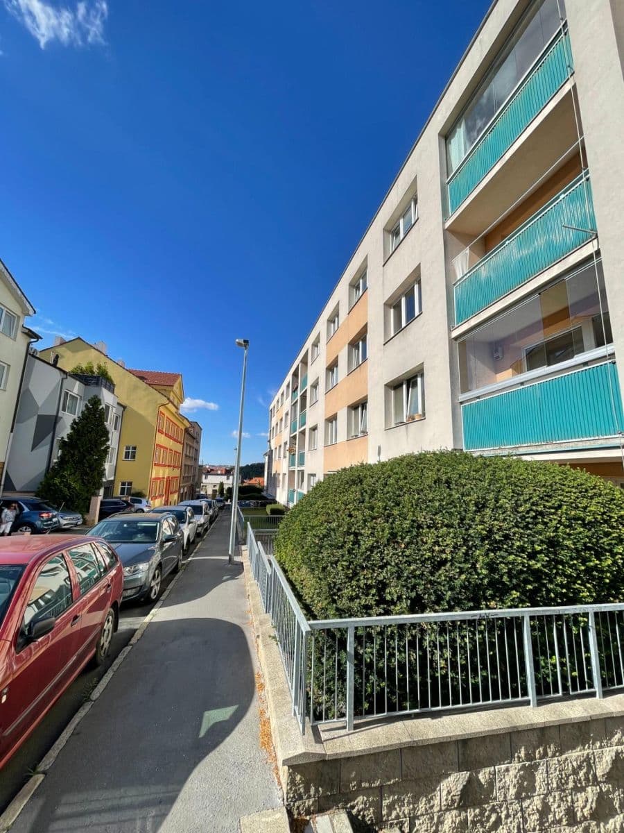 Pronájem bytu 2+1 64 m², Pobočná, Praha, Praha Pronájem bytu 2+1 64 m², Pobočná, Praha, Praha