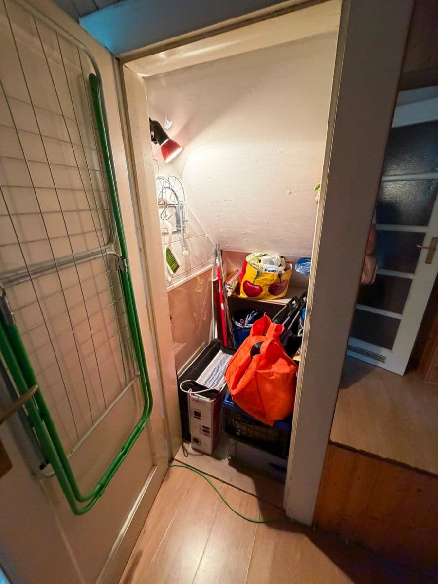 Prodej bytu 1+kk 52 m², Jeremenkova, Praha, Praha Prodej bytu 1+kk 52 m², Jeremenkova, Praha, Praha