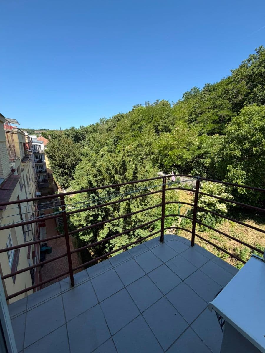 Prodej bytu 1+kk 52 m², Jeremenkova, Praha, Praha Prodej bytu 1+kk 52 m², Jeremenkova, Praha, Praha