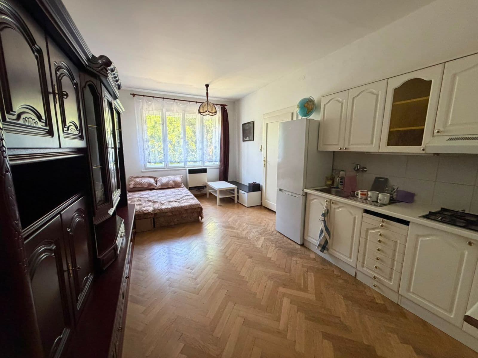 Prodej bytu 1+kk 52 m², Jeremenkova, Praha, Praha Prodej bytu 1+kk 52 m², Jeremenkova, Praha, Praha