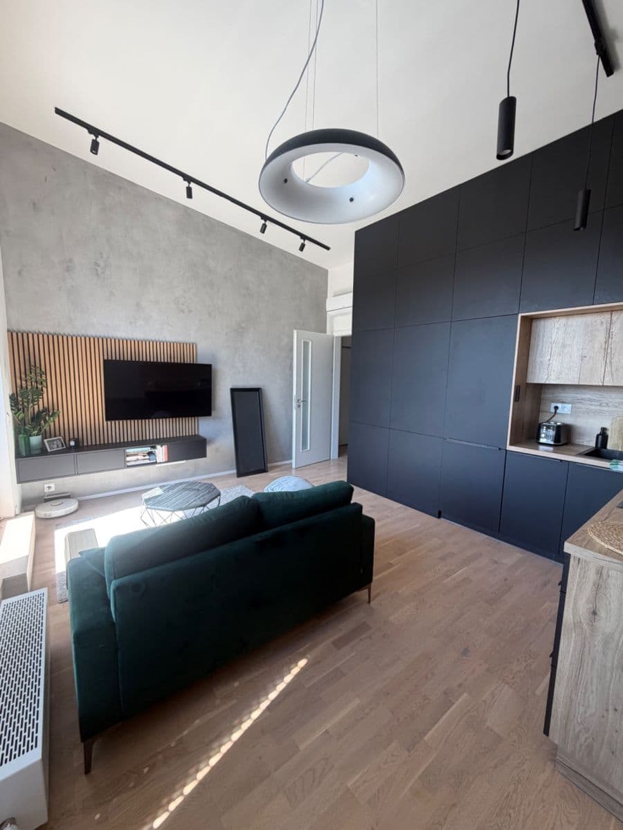 Pronájem bytu 2+kk 49 m², Červená báň, Praha, Praha Pronájem bytu 2+kk 49 m², Červená báň, Praha, Praha