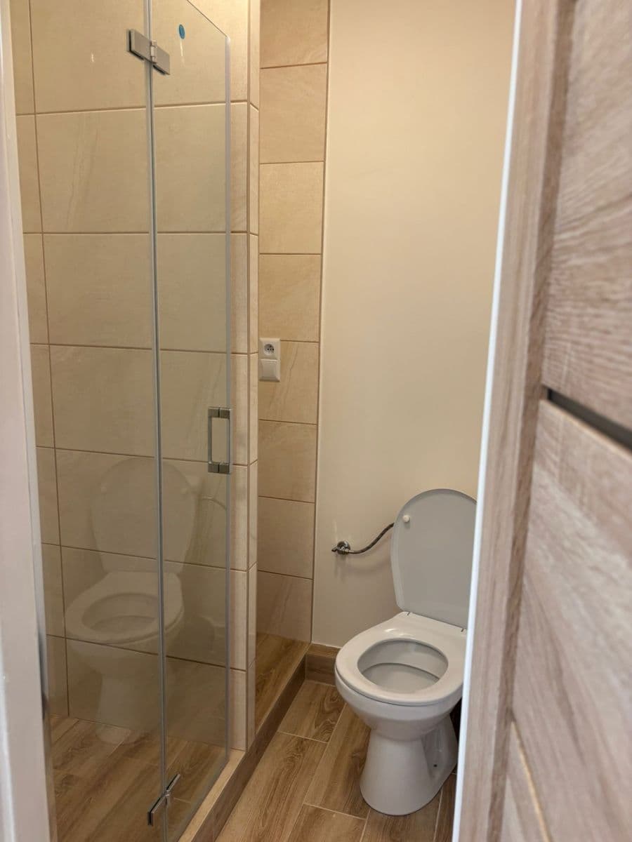 Pronájem bytu 1+1 32 m², Vítězná, Kladno, Středočeský kraj Pronájem bytu 1+1 32 m², Vítězná, Kladno, Středočeský kraj