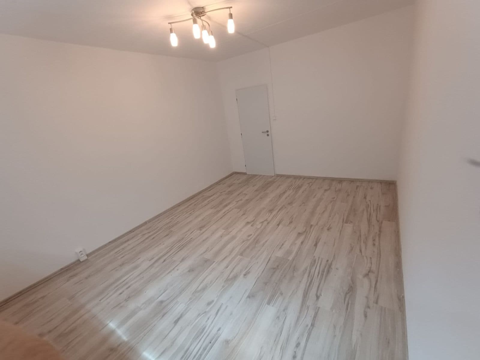 Pronájem bytu 2+1 65 m², Krátká, Lovosice, Ústecký kraj Pronájem bytu 2+1 65 m², Krátká, Lovosice, Ústecký kraj
