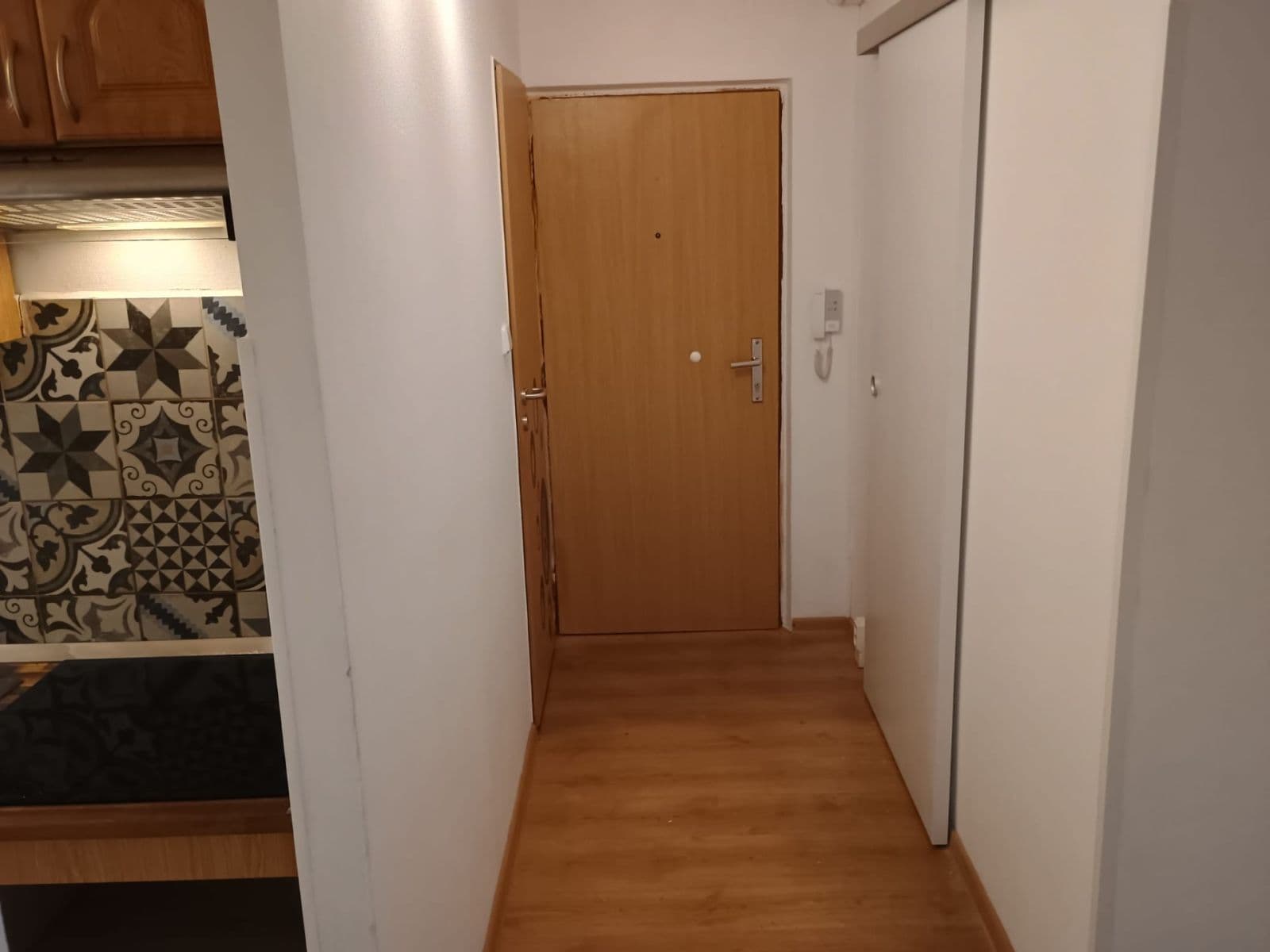 Pronájem bytu 2+1 65 m², Krátká, Lovosice, Ústecký kraj Pronájem bytu 2+1 65 m², Krátká, Lovosice, Ústecký kraj