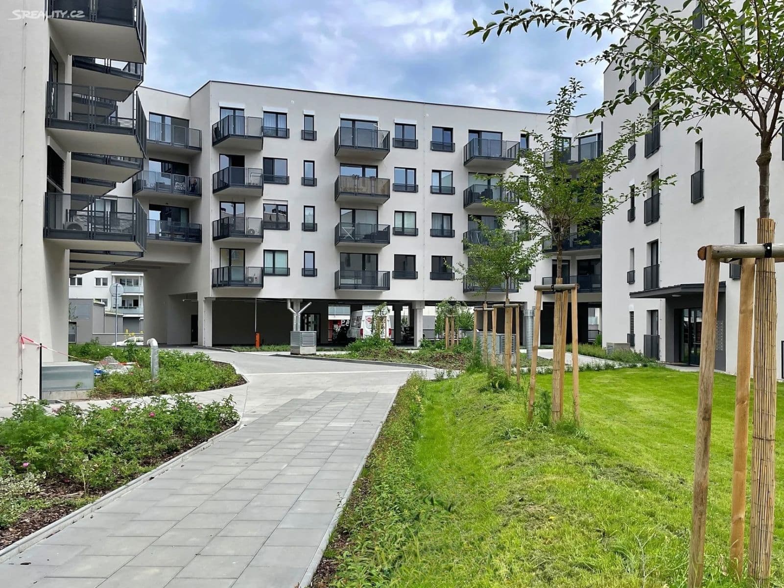 Pronájem bytu 2+kk 54 m², Edmunda Husserla, Olomouc, Olomoucký kraj Pronájem bytu 2+kk 54 m², Edmunda Husserla, Olomouc, Olomoucký kraj