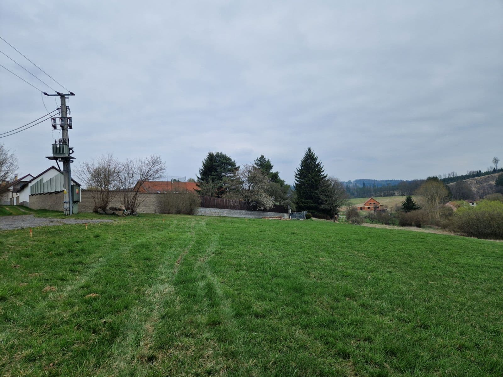 Prodej pozemku 2.929 m², Ostředek, Středočeský kraj Prodej pozemku 2.929 m², Ostředek, Středočeský kraj