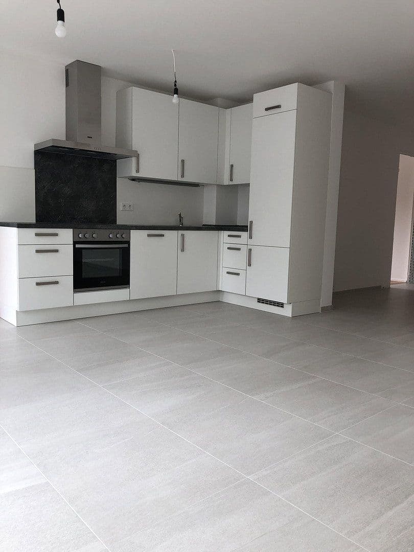 Prodej bytu 3+1 87 m², Gleiwitzer Str. 1a, Erlangen, Bavorsko Prodej bytu 3+1 87 m², Gleiwitzer Str. 1a, Erlangen, Bavorsko