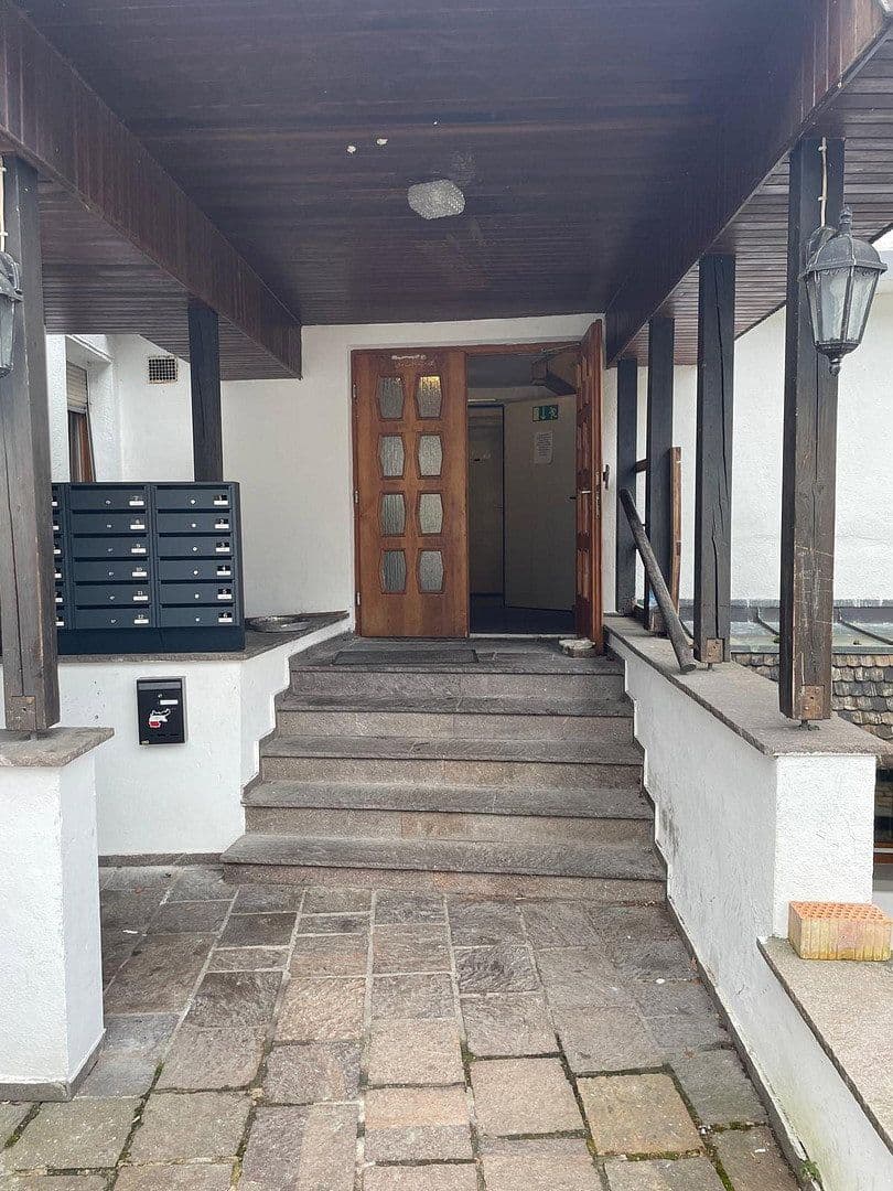 Prodej domu 1.508 m², pozemek 746 m², Forbach, Bádensko-Württembersko Prodej domu 1.508 m², pozemek 746 m², Forbach, Bádensko-Württembersko