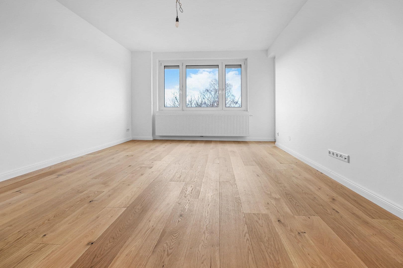 Pronájem bytu 2+1 62 m², Bremen, Bremen Pronájem bytu 2+1 62 m², Bremen, Bremen