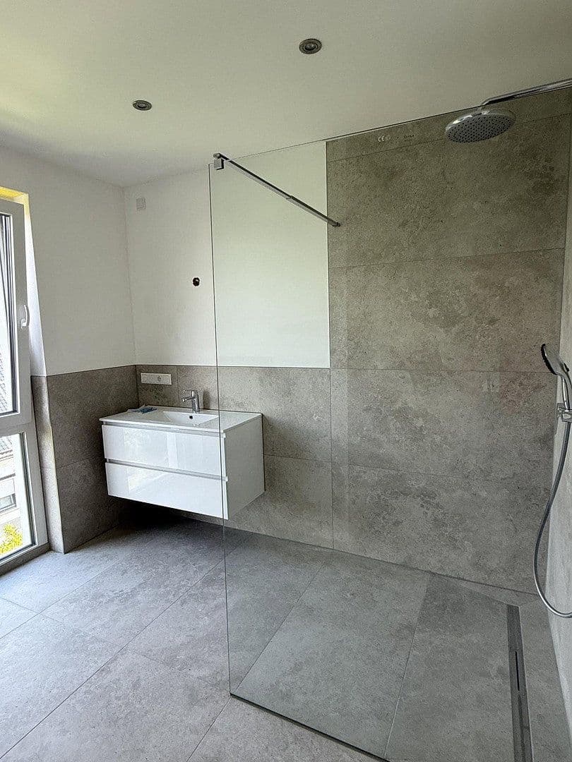 Pronájem bytu 3+1 91 m², Schloß Holte-Stukenbrock, Severní Porýní-Vestfálsko Pronájem bytu 3+1 91 m², Schloß Holte-Stukenbrock, Severní Porýní-Vestfálsko