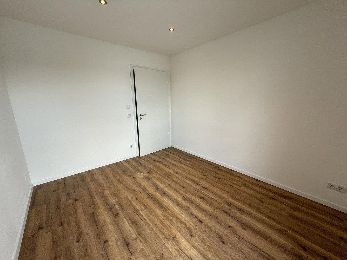 Pronájem bytu 3+1 91 m², Schloß Holte-Stukenbrock, Severní Porýní-Vestfálsko Pronájem bytu 3+1 91 m², Schloß Holte-Stukenbrock, Severní Porýní-Vestfálsko
