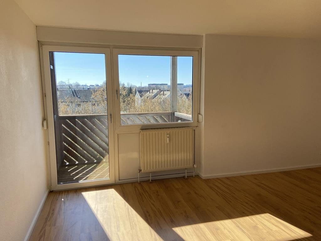 Pronájem bytu 1+1 38 m², Enoch-Widman-Straße 88, Hof, Bavorsko Pronájem bytu 1+1 38 m², Enoch-Widman-Straße 88, Hof, Bavorsko